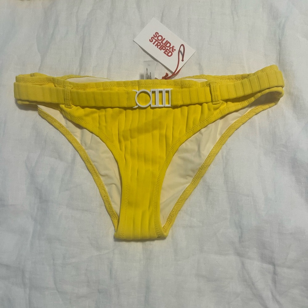 Solid & Striped The Rachel Belt Bikini
BOTTOM in Lemon Zest Yellow LARGE NWT